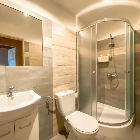 Klon منزل للإقامة